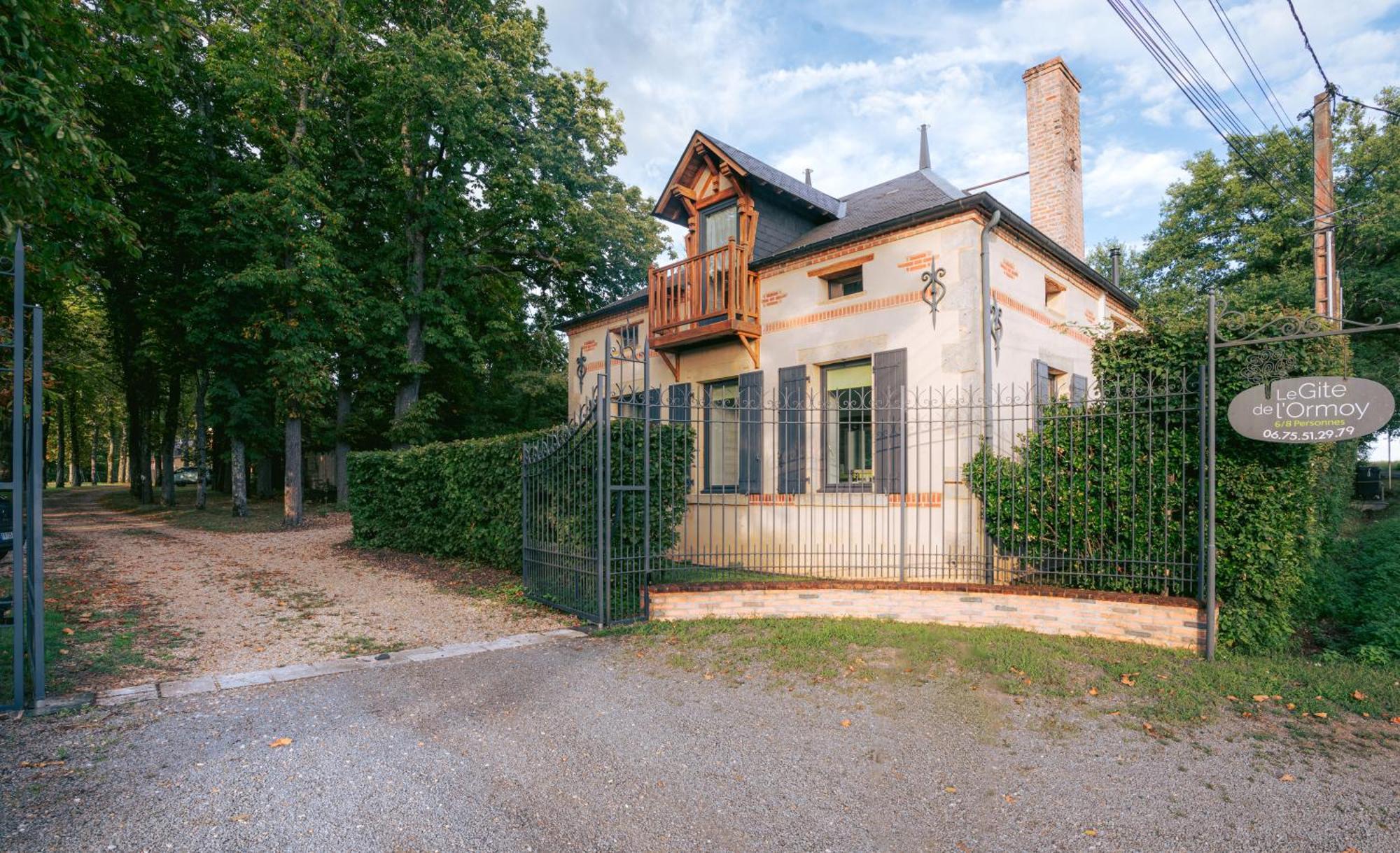 Le Gite De L'Ormoy Saint-Laurent  Exteriör bild